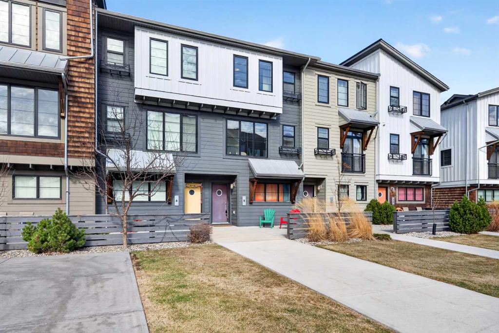 8 Walden Walk SE, Calgary, Alberta, T2X 0Y4