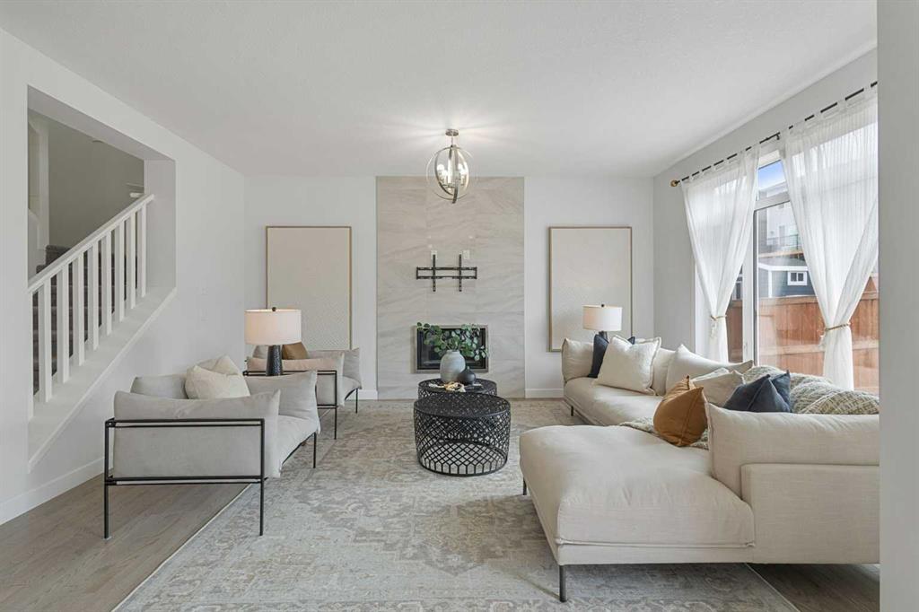 326 Crestmont Drive SW, Calgary, Alberta, T3B 6G8