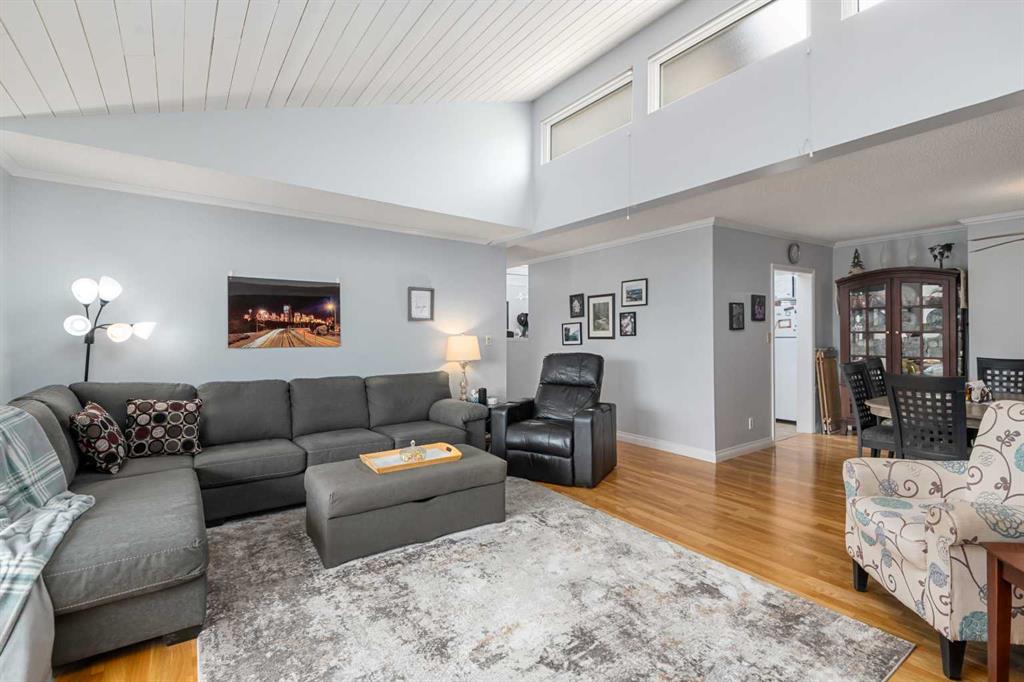 #408 3730 50 Street NW, Calgary, Alberta, T3A 2V9