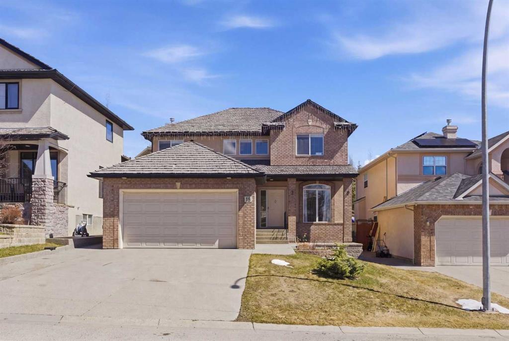 18 Royal Crest Way NW, Calgary, Alberta, T3G 4M8