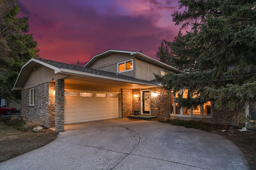 107 Pump Hill Place SW, Calgary, Alberta, T2V 4C6