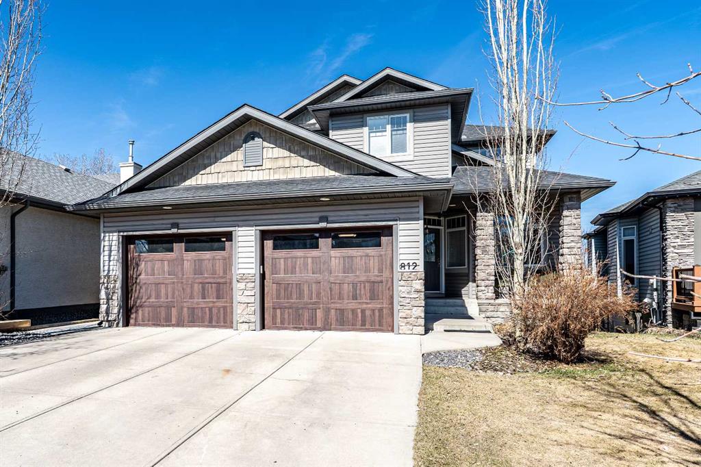 812 Coopers Drive SW, Airdrie, Alberta, T4B2W3