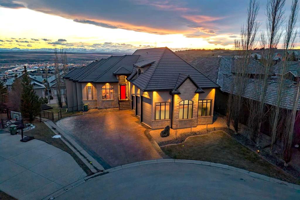 212 Gleneagles Estates Lane, Cochrane, Alberta, T4C 2H9