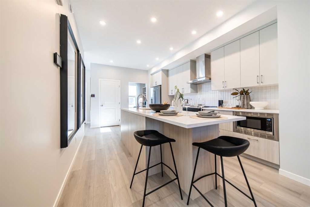 19712 40 Street SE, Calgary, Alberta, T3M 4M3