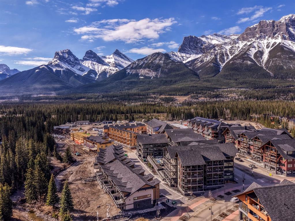 #405 1408 Spring Creek Gate, Canmore, Alberta, T1W 0N5