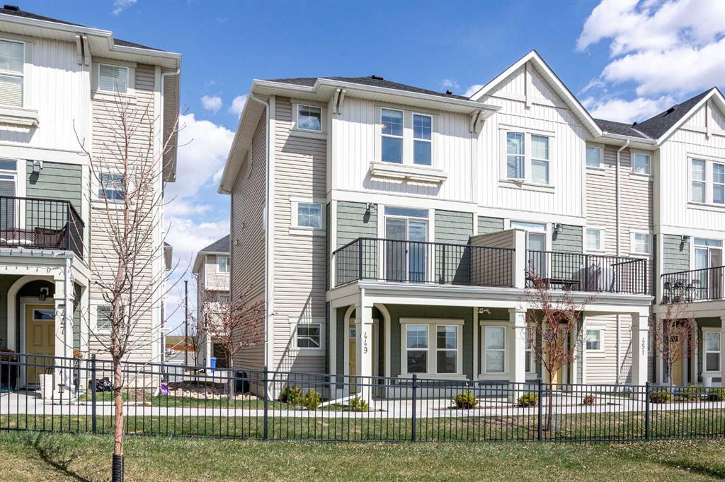 449 South Point Lane SW, Airdrie, Alberta, T4B 5G8