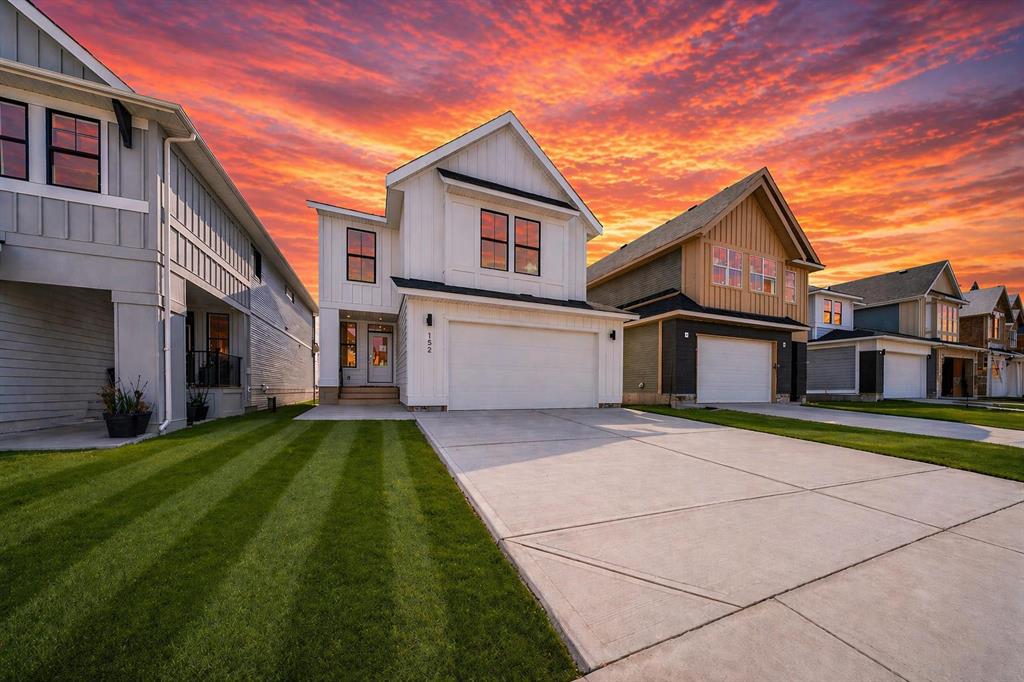 152 Copperhead Road SE, Calgary, Alberta, T2Z 5G9