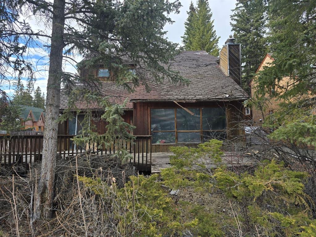 538 1 Street, Canmore, Alberta, T1W 2L1