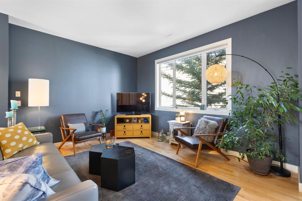 #803 8000 Wentworth Drive SW, Calgary, Alberta, T3H 5K9