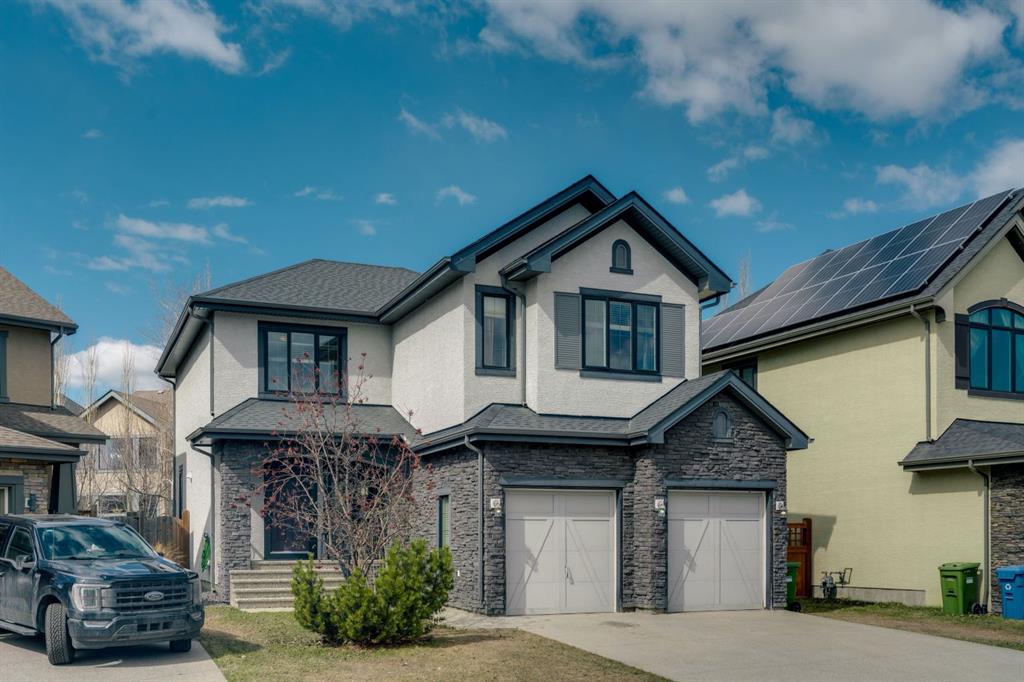 52 West Coach Court SW, Calgary, Alberta, T3H 0N1