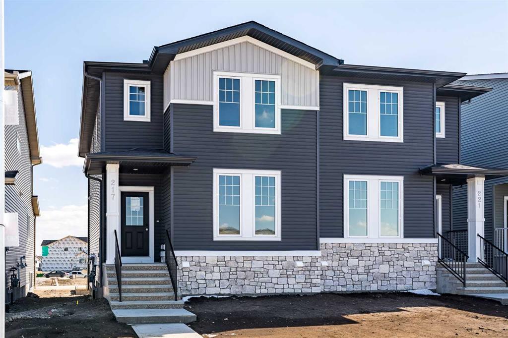 217 Bridgeport Gate, Chestermere, Alberta, T1X 3E2