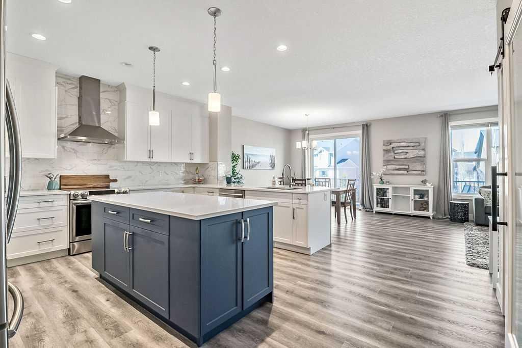 75 Sundown Way, Cochrane, Alberta, T4C 2M4