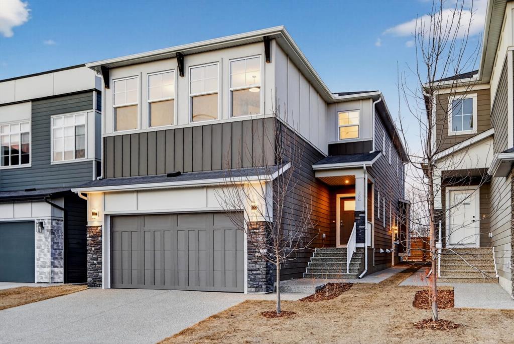 62 Westland Park SW, Calgary, Alberta, T3H 0W1