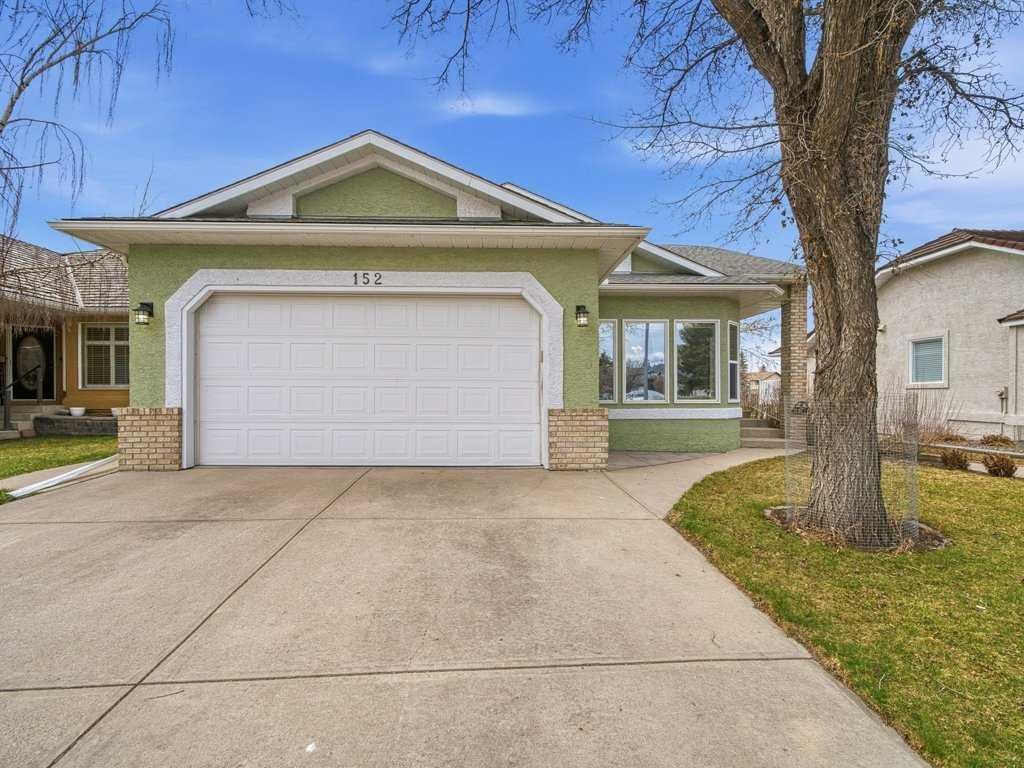152 Waterstone Place SE, Airdrie, Alberta, T4B 2G1