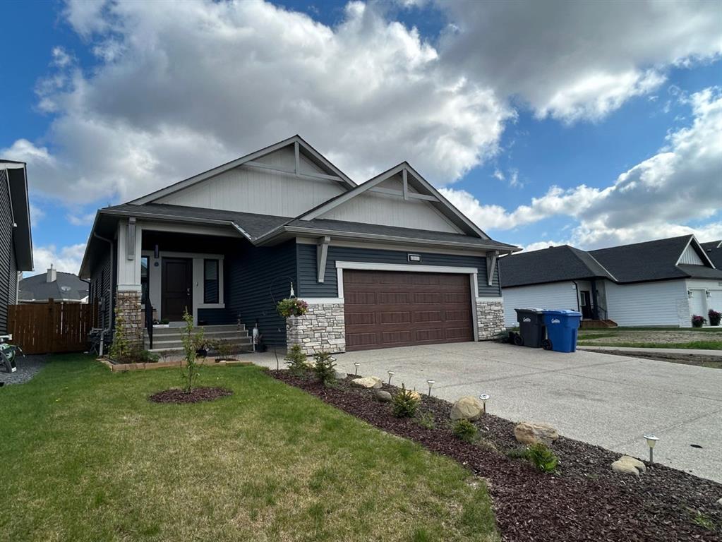 800 Mandalay Link, Carstairs, Alberta, T0M 0N0