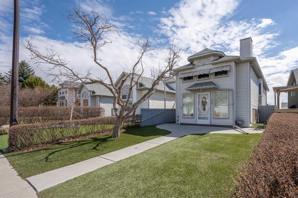 136 Hunterhorn Drive NE, Calgary, Alberta, T2K6H3
