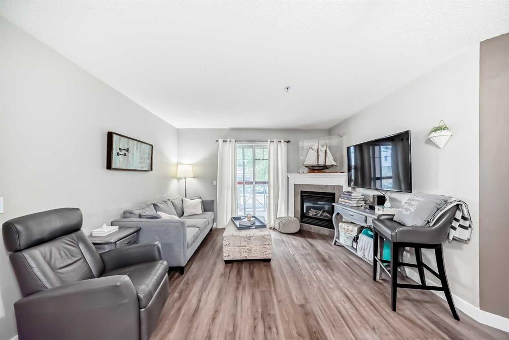 #205 1811 34 Avenue SW, Calgary, Alberta, T2T 2B9