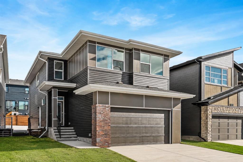 506 Lucas Way NW, Calgary, Alberta, T3P 2E7
