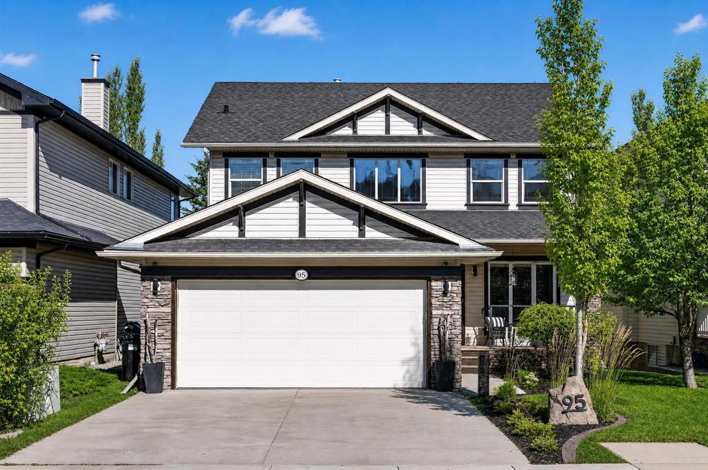 95 Crestmont Drive SW, Calgary, Alberta, T3B 5Z6