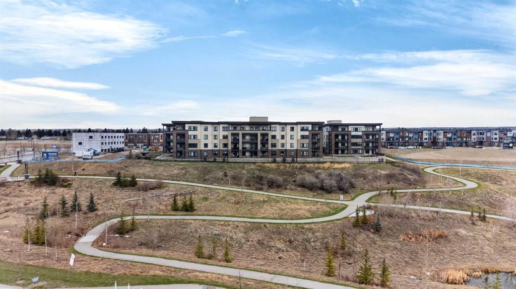 #2105 80 Greenbriar Place NW, Calgary, Alberta, T3B 6J4