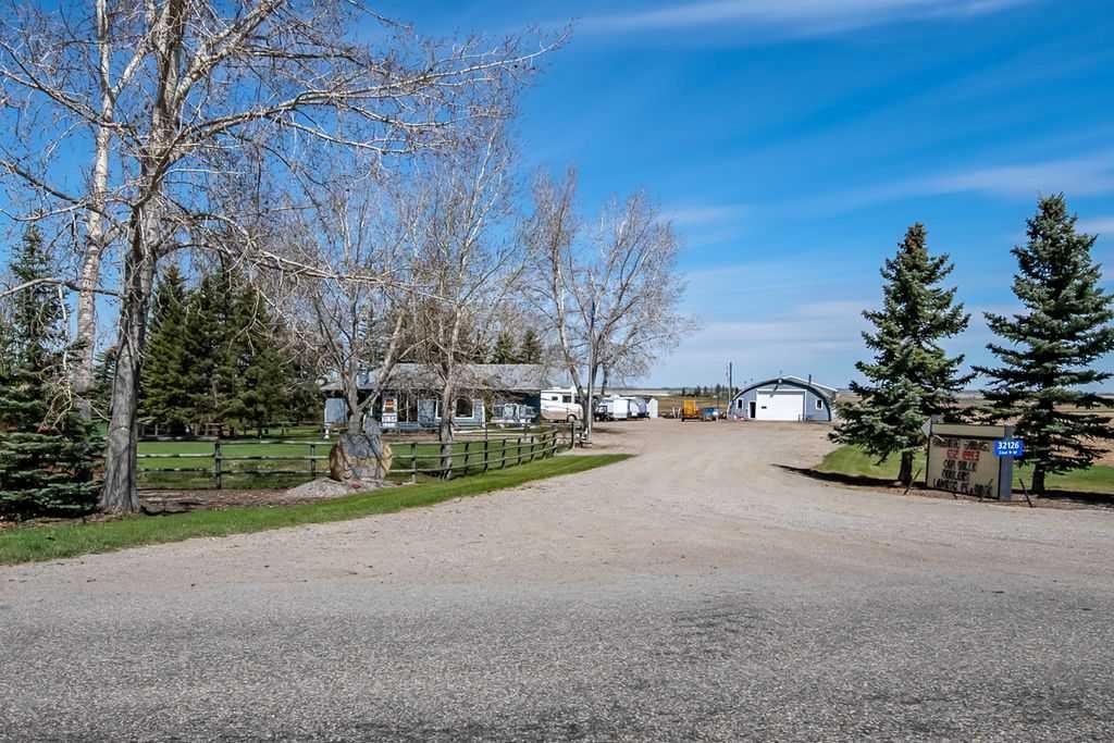 32126 Coal Trail W, Rural Foothills County, Alberta, T1V 1M6