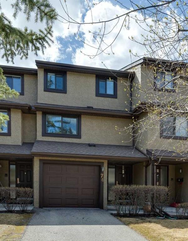 74 Glamis Gardens SW, Calgary, Alberta, T3E 6S4