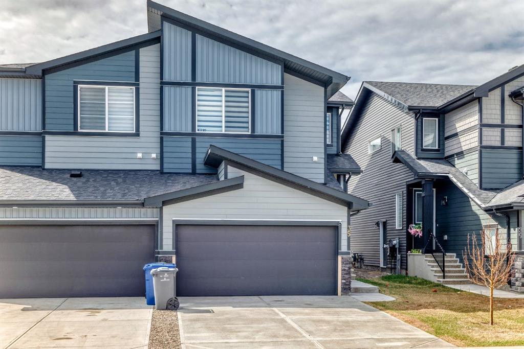 35 WATERFORD Manor, Chestermere, Alberta, T1X 2T9