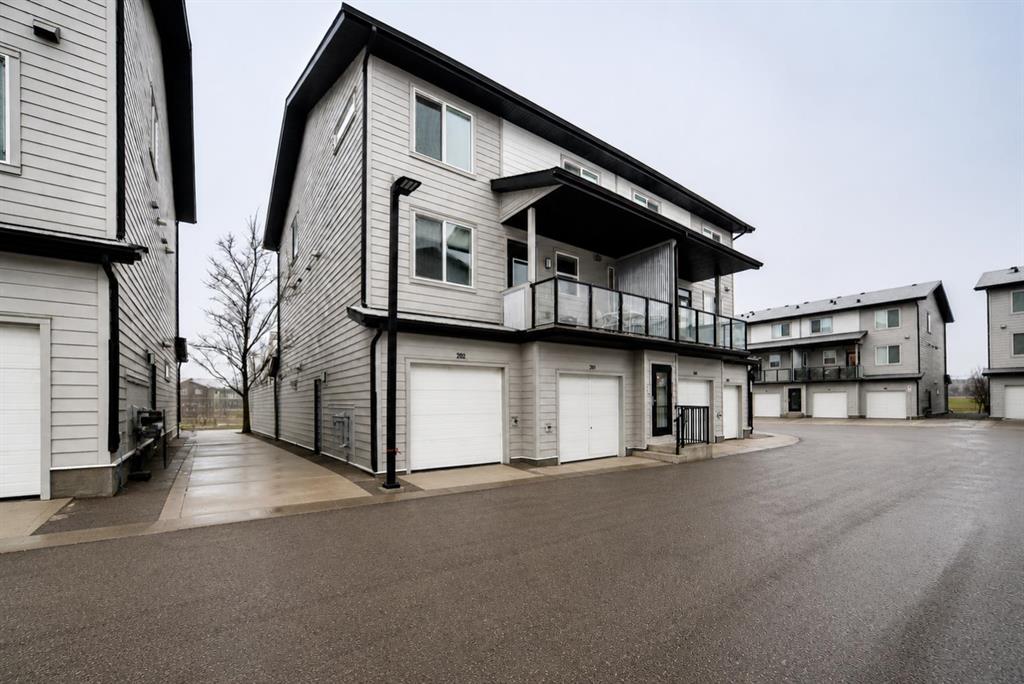 #202 245 Redstone Walk NE, Calgary, Alberta, T3N 1M6