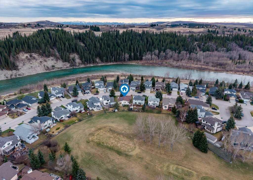 79 Riverview Circle, Cochrane, Alberta, T4C 1K4