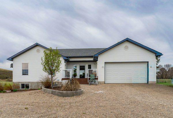 105 1 Avenue, Rural Wheatland County, Alberta, T0J2T0