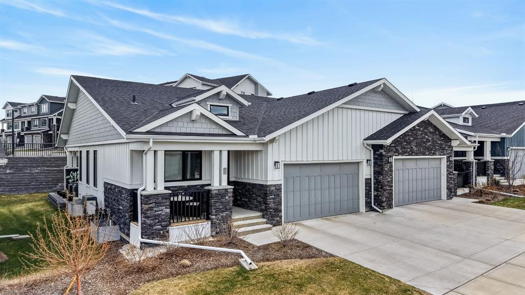 46 Crestridge Bay SW, Calgary, Alberta, T3B 6H2