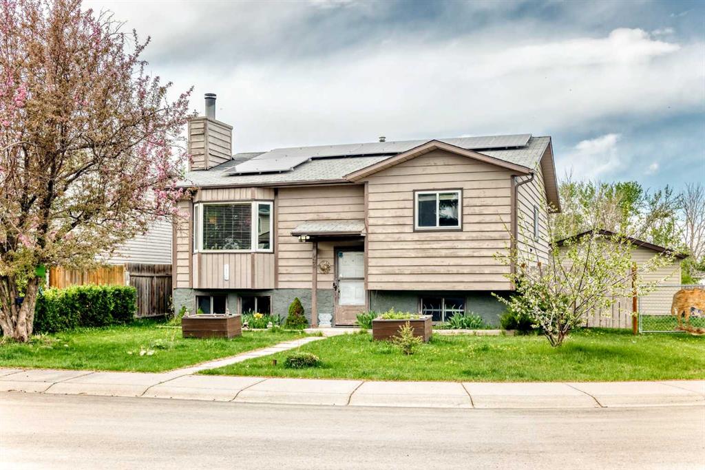 43 Mckenna Way SE, Calgary, Alberta, T2Z 1X4