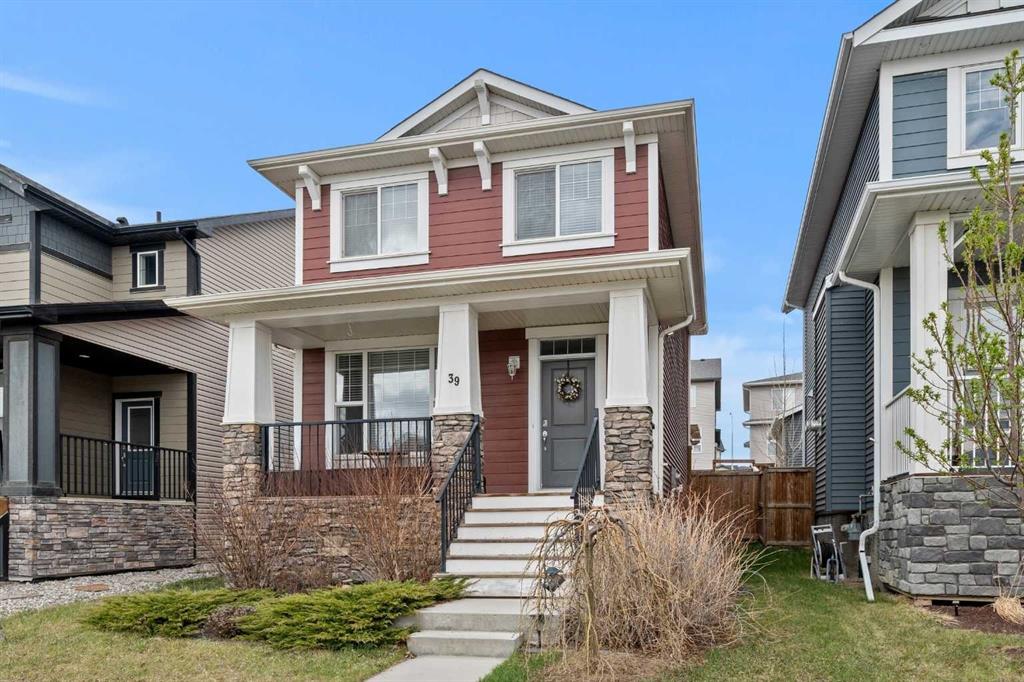 39 Heritage Boulevard, Cochrane, Alberta, T4C 2M1