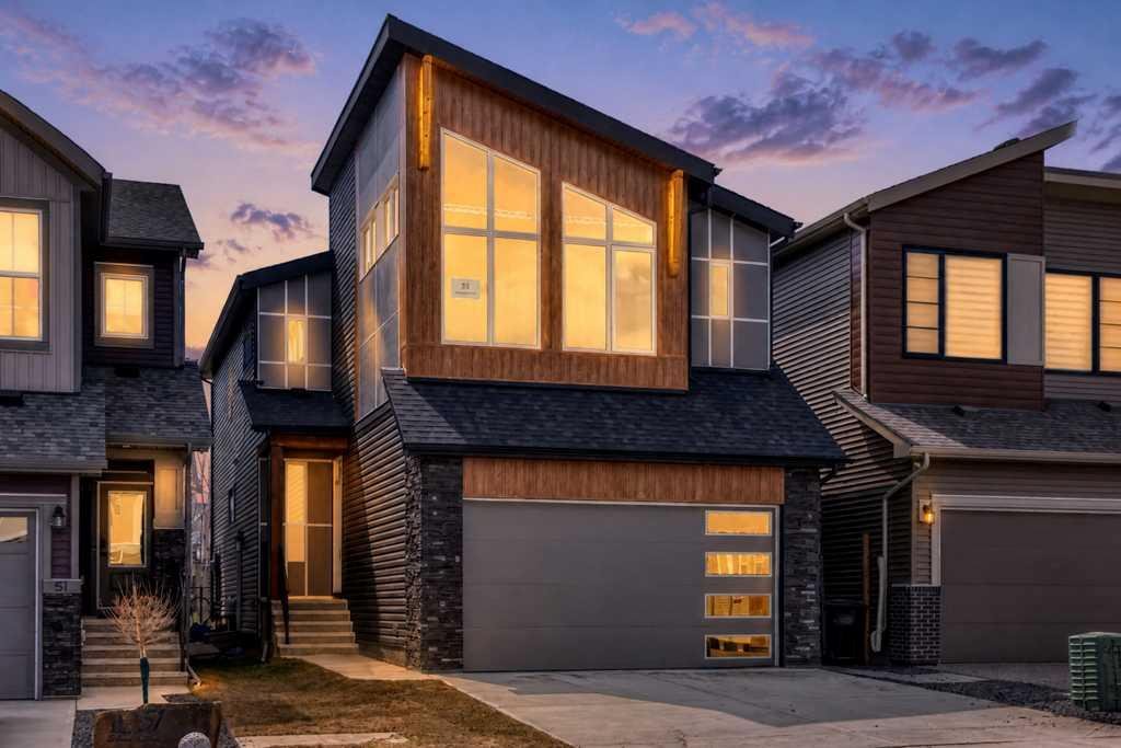 55 Silver Spruce Grove SW, Calgary, Alberta, T2X 5L9