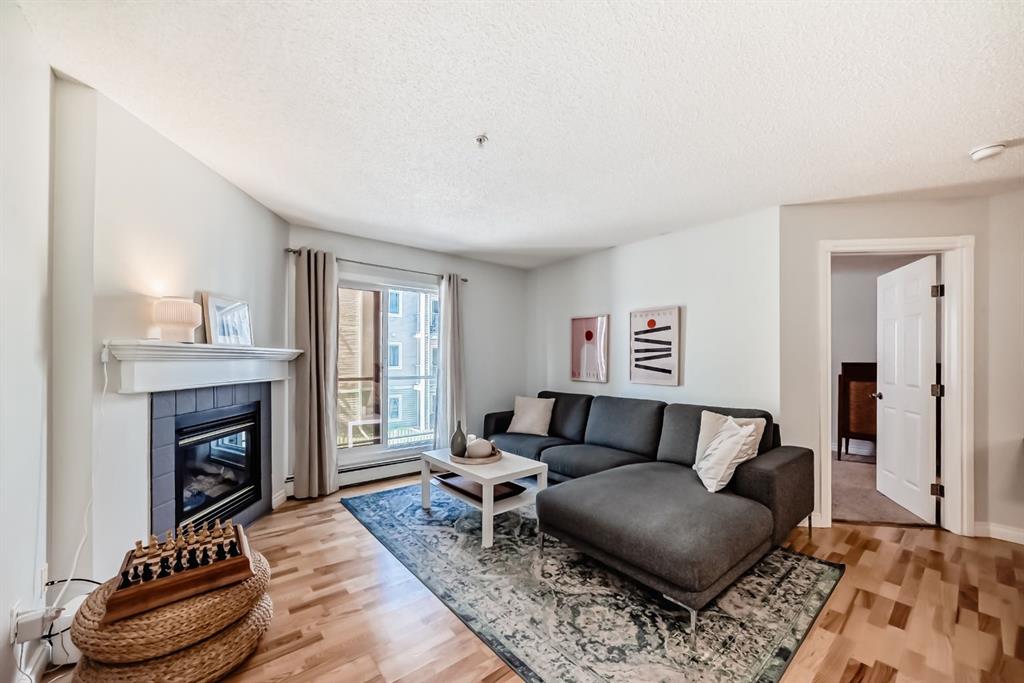 #212 290 Shawville Way SE, Calgary, Alberta, T2Y3Z9