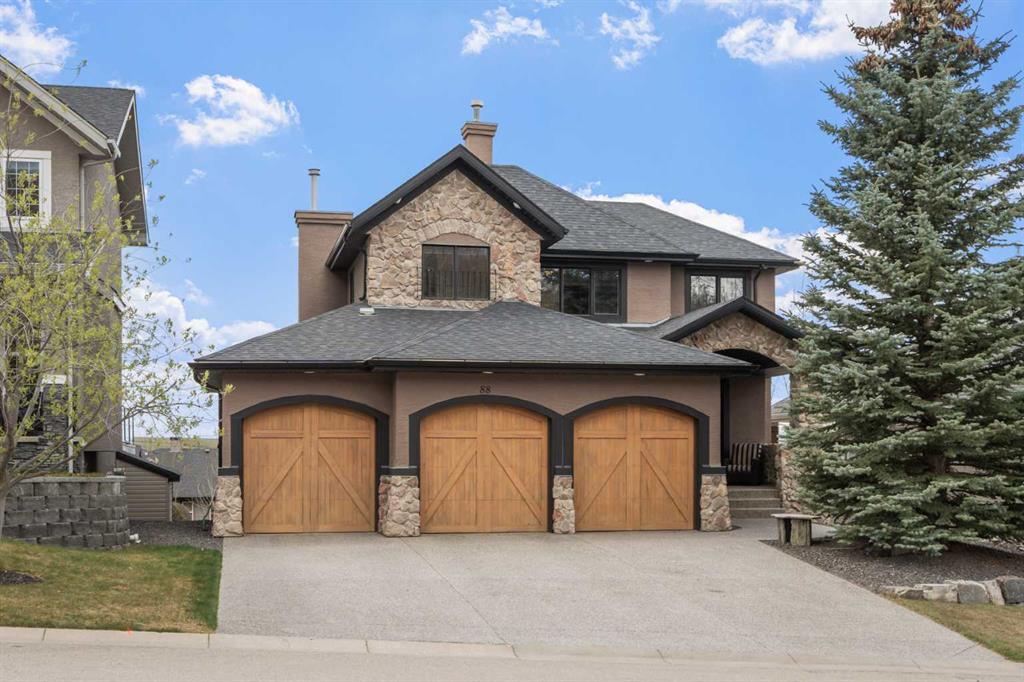 88 Crestridge Way SW, Calgary, Alberta, T3B 5Z2
