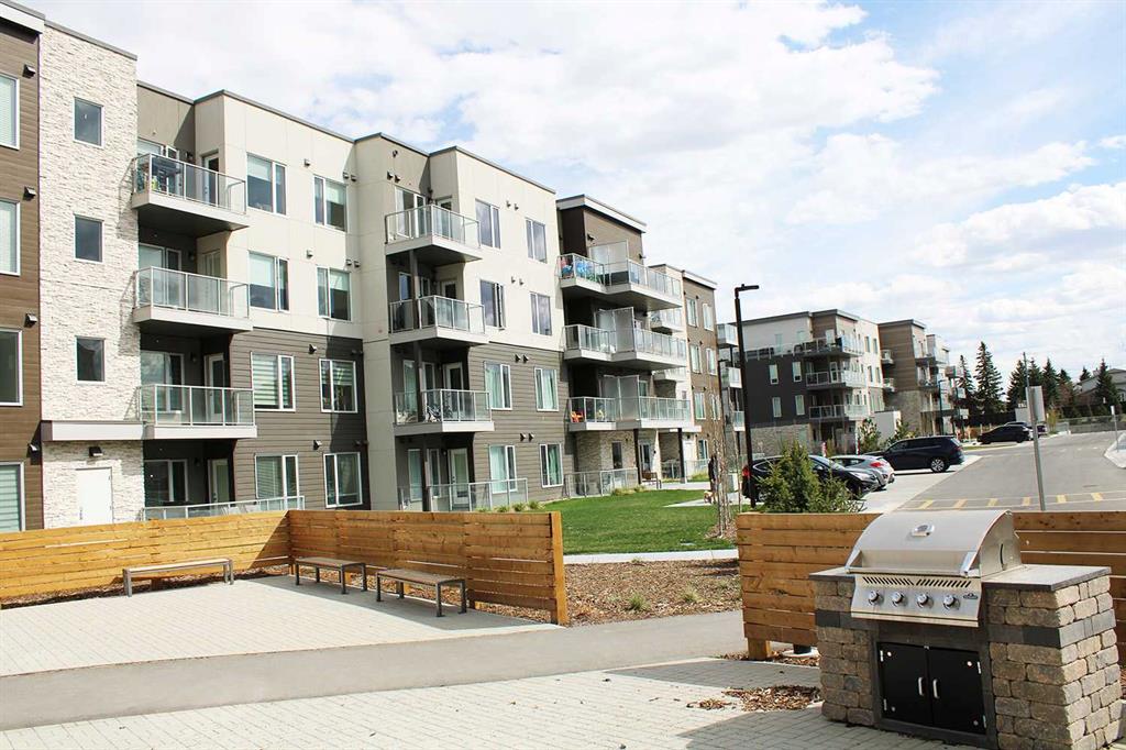 #205 700 Shawnee Square SW, Calgary, Alberta, T2Y0Z6
