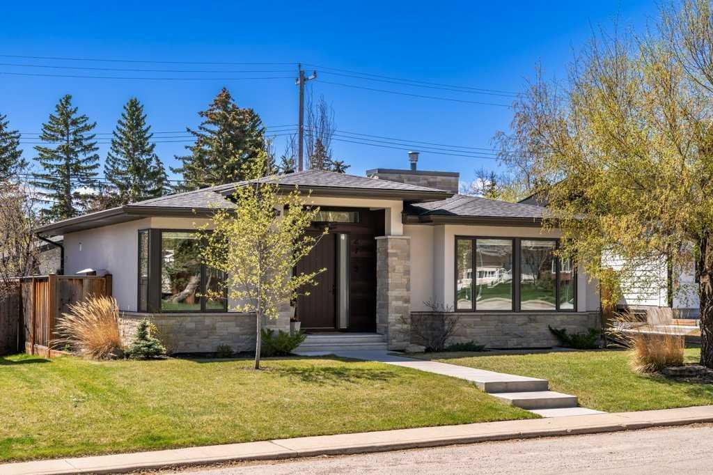4715 32 Avenue SW, Calgary, Alberta, T3E0X4