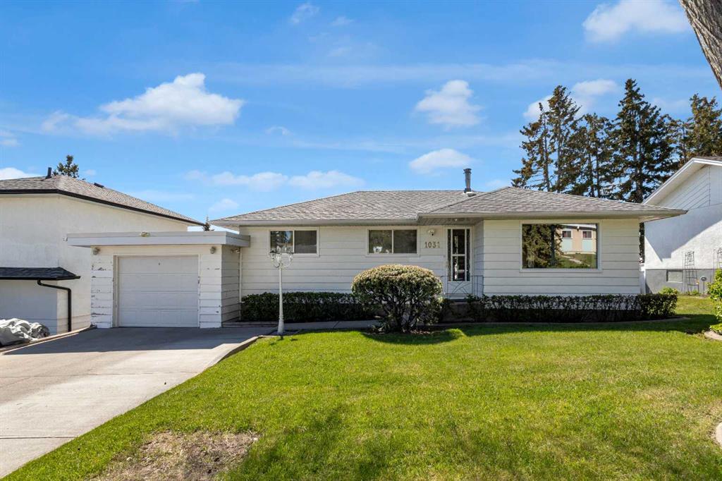 1031 Thorneycroft Drive NW, Calgary, Alberta, T2K 3K7