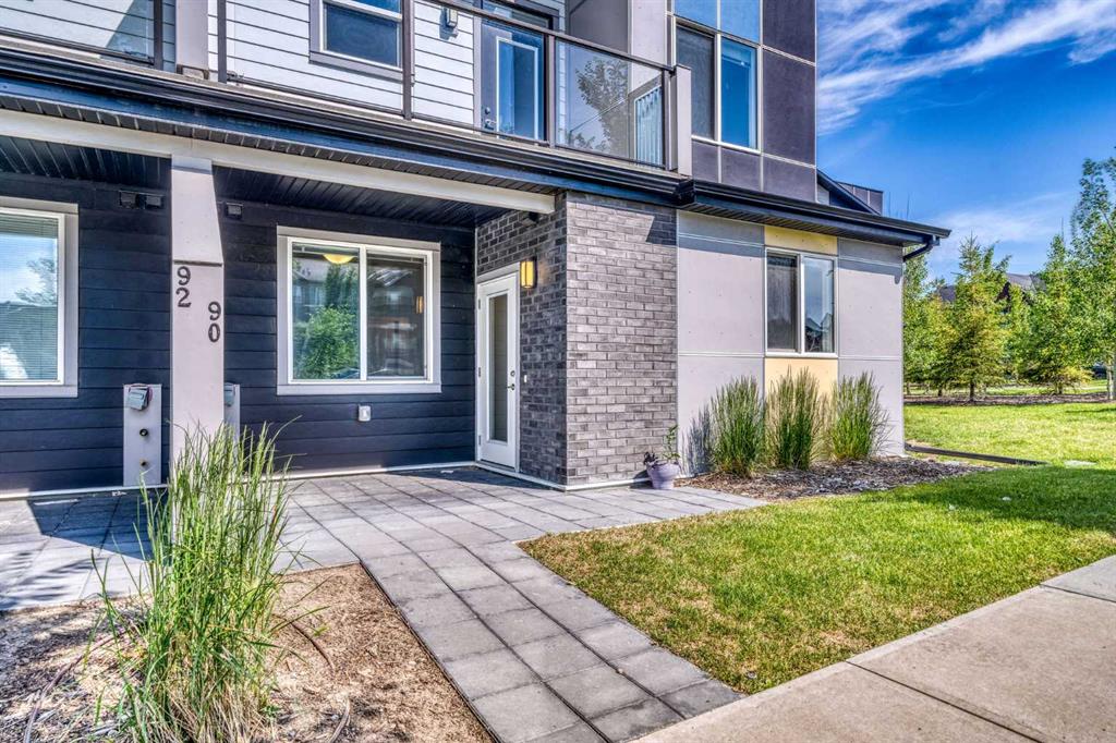 90 Redstone Way NE, Calgary, Alberta, T3N 1M6