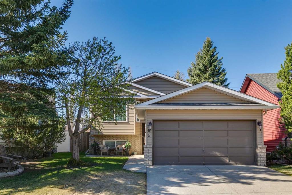 65 Shawinigan Way SW, Calgary, Alberta, T2Y 2X3