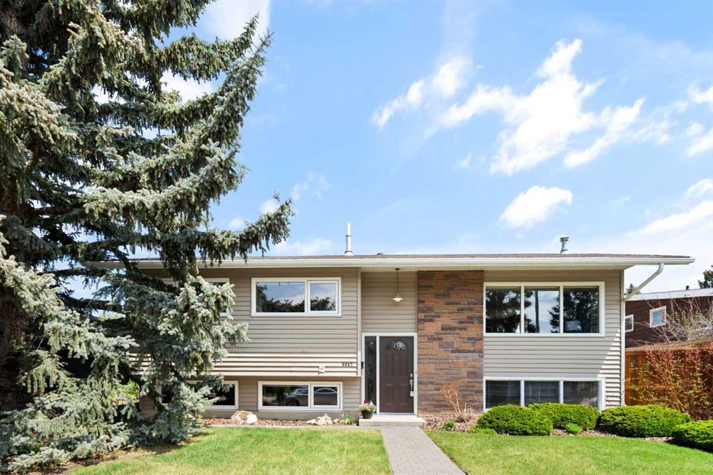 5047 Batchelor Crescent NW, Calgary, Alberta, T2L 1S8