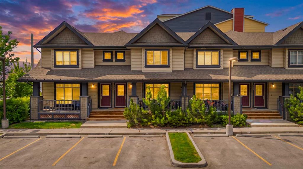 #1311 121 Copperpond Common N, Calgary, Alberta, T2Z 5B6
