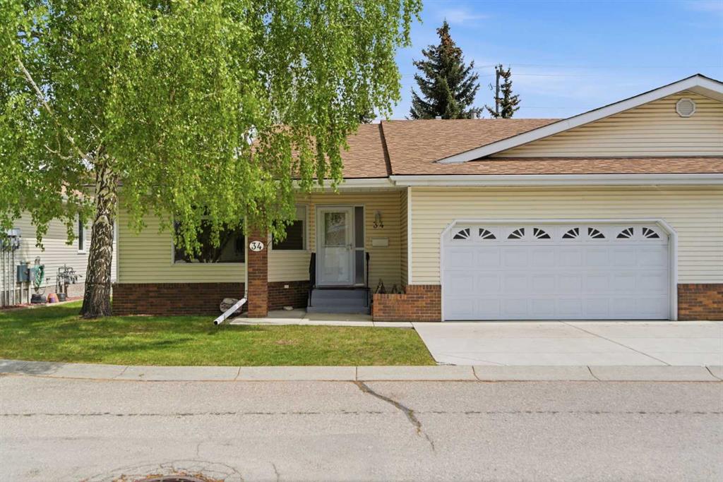 34 Vandoos Gardens NW, Calgary, Alberta, T3A 4W4