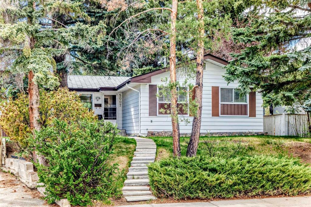 5007 Vallance Crescent NW, Calgary, Alberta, T3A 0T7