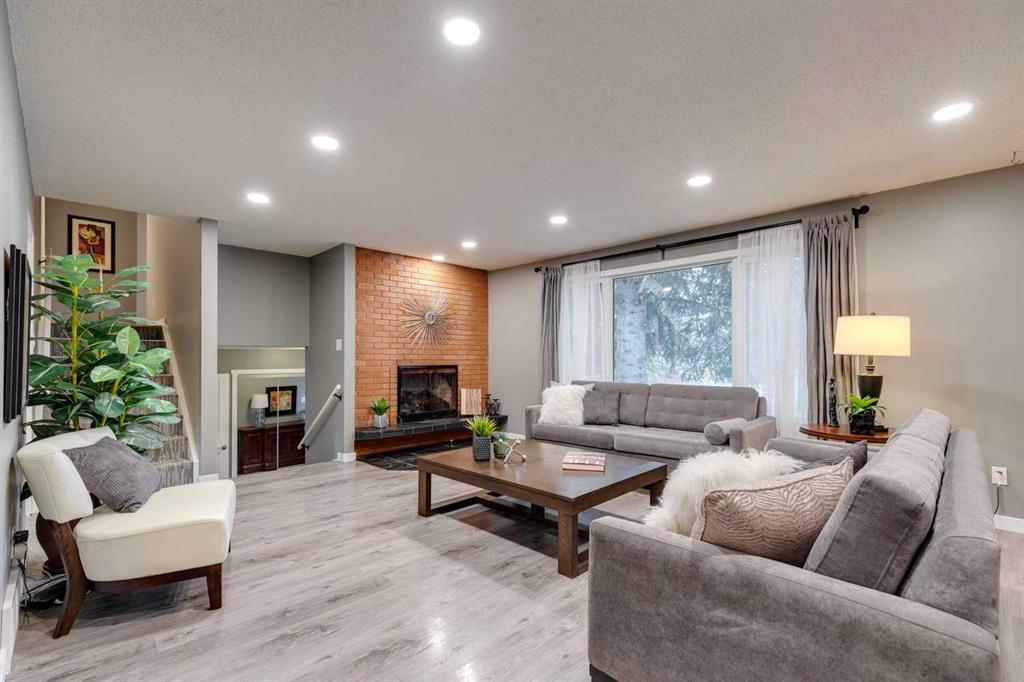 4023 Varmoor Road NW, Calgary, Alberta, T3A 0B1