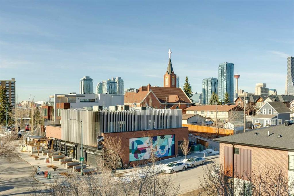 #403 830 Centre Avenue NE, Calgary, Alberta, T2E 9C3