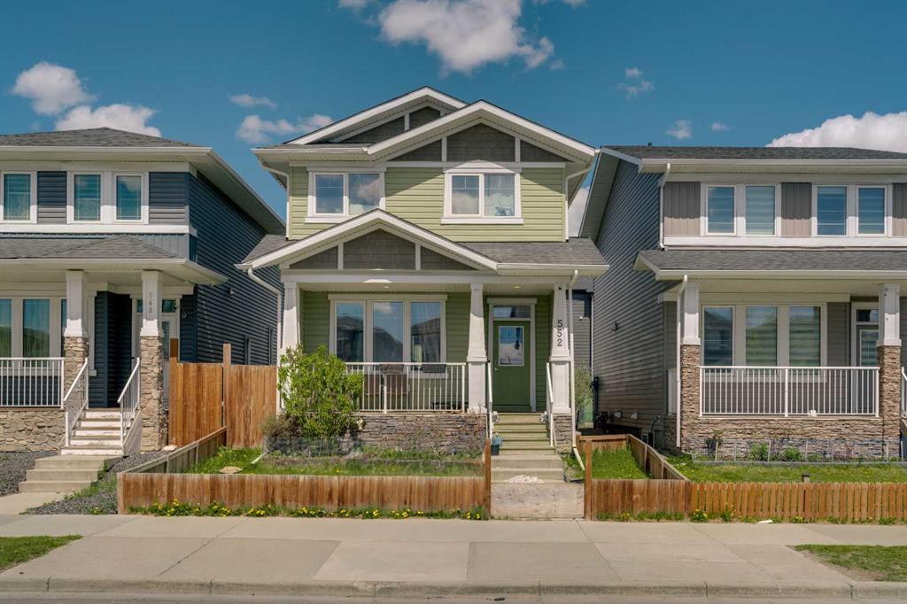 552 Redstone Drive NE, Calgary, Alberta, T3N 0R3