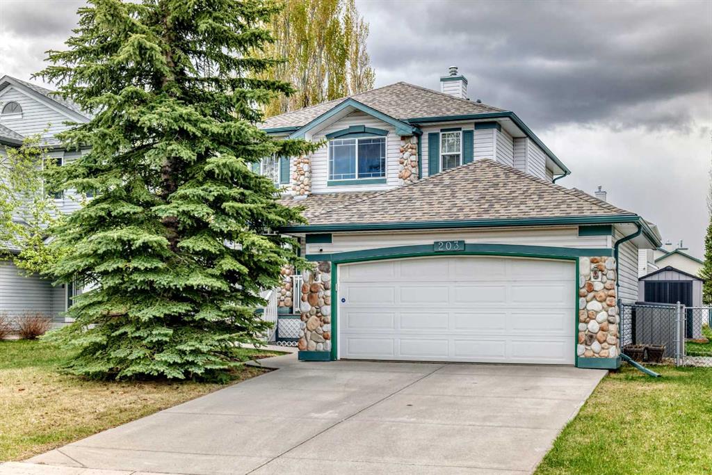 203 WEST LAKEVIEW Circle, Chestermere, Alberta, T1X1M5
