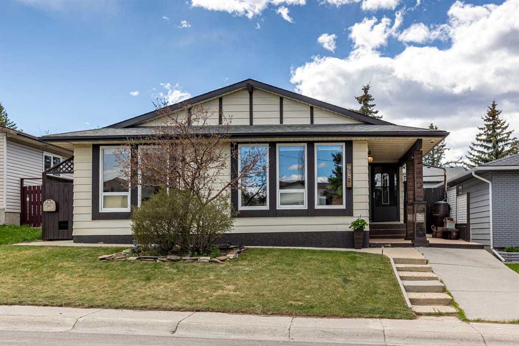 28 Beddington Crescent NE, Calgary, Alberta, T3K 1N5